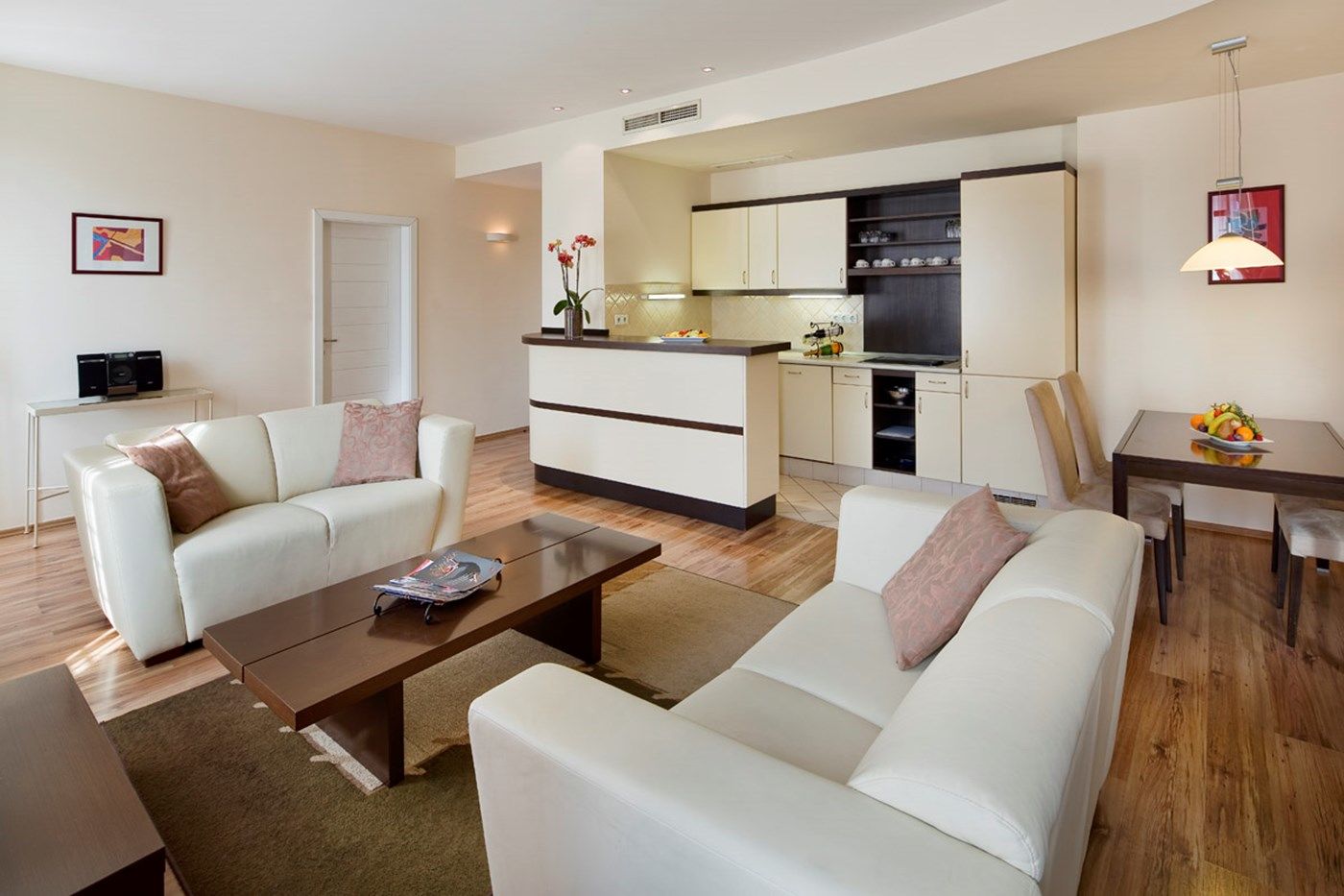 Mamaison Residence Izabella Будапеща Интериор снимка